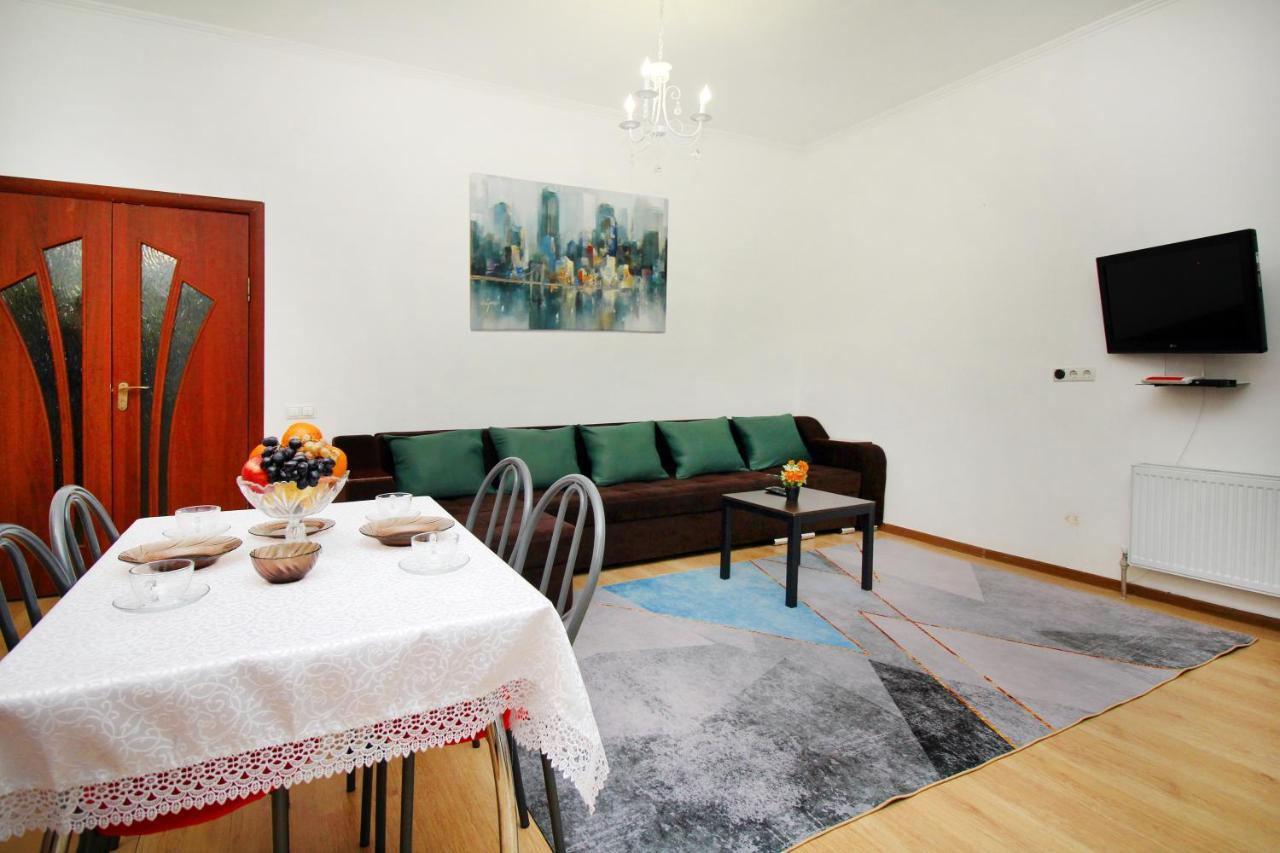 Уютные И Комфортные Квартиры В Жк Манхэттен Apartment อัลมาตี ภายนอก รูปภาพ